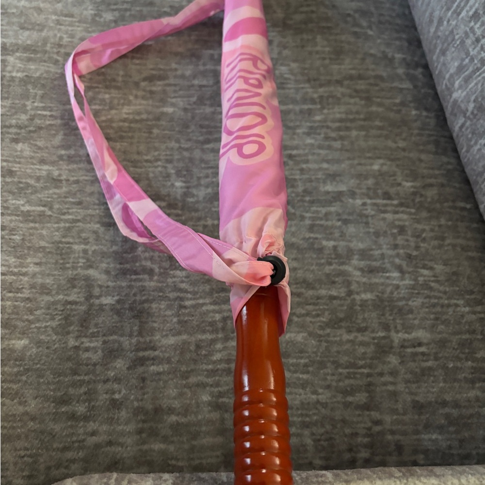 Ripndip Pink Umbrella with Wooden handle and Shoulder Strap and Cover Brand New - Picture 2 of 5